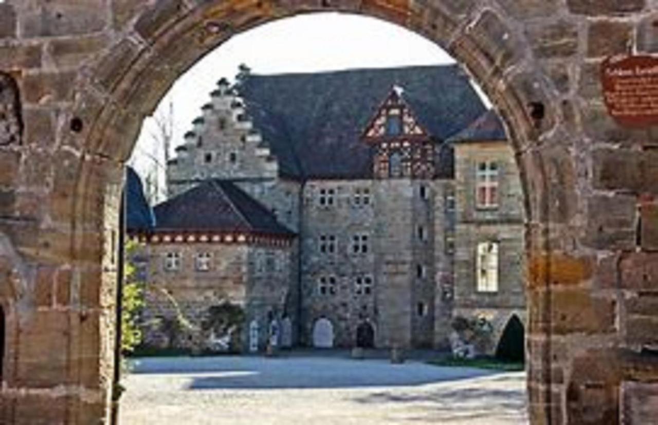 Gutsverwaltung Schloss Eyrichshof Ebern المظهر الخارجي الصورة